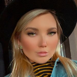 Meet your Posher, Patayyee